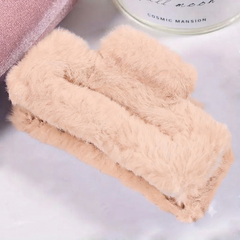 Square Fur Claw Clip
