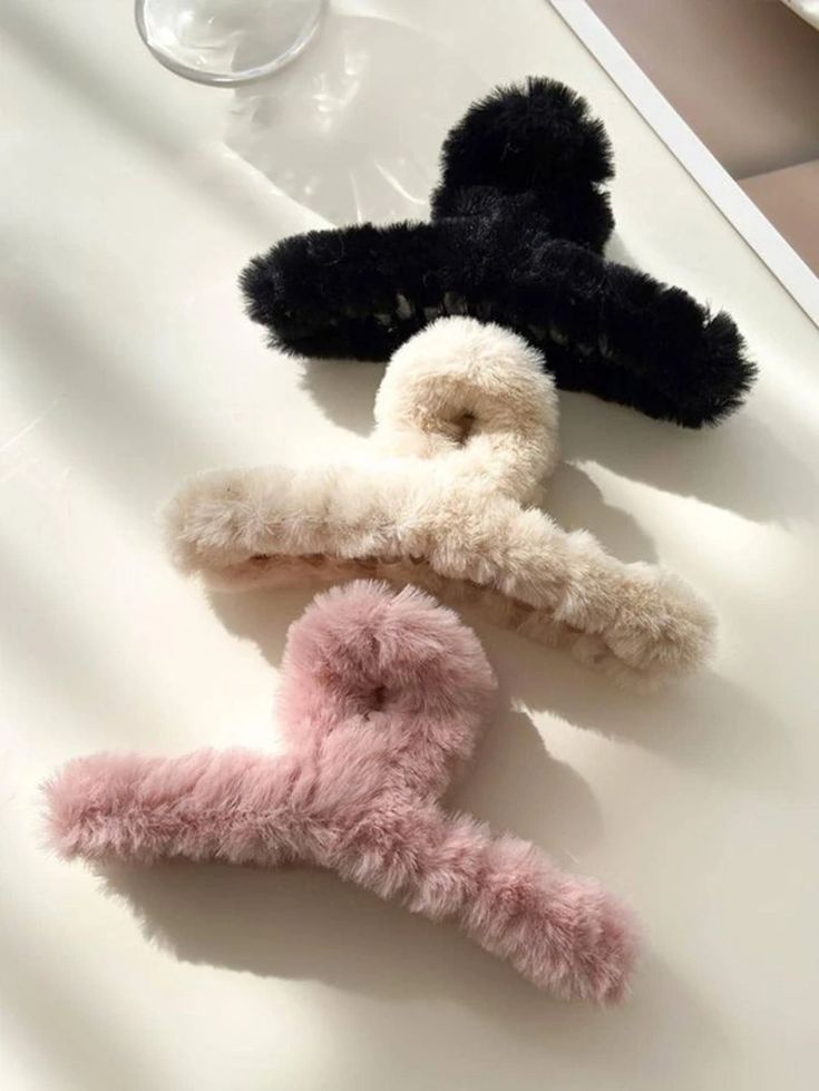 Slim Fur Claw Clip